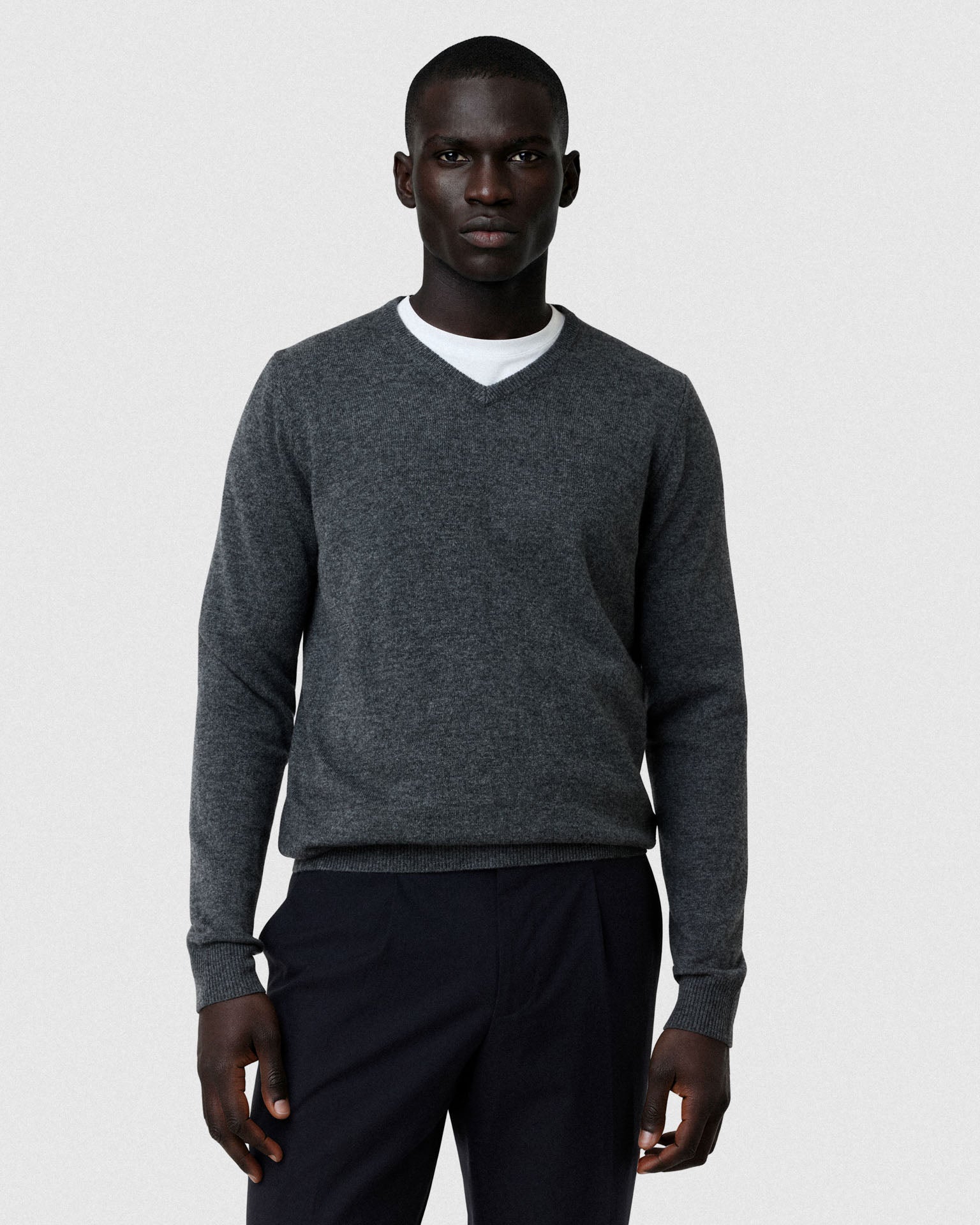 Medium Grey (AI)