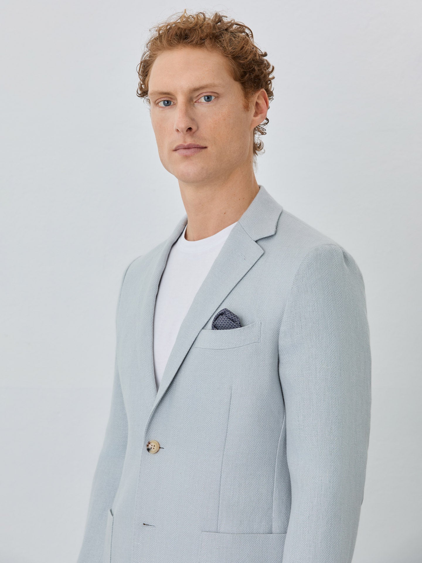 Unstructured Herringbone Blazer With Patch Pockets In Linen Sacoor Brothers