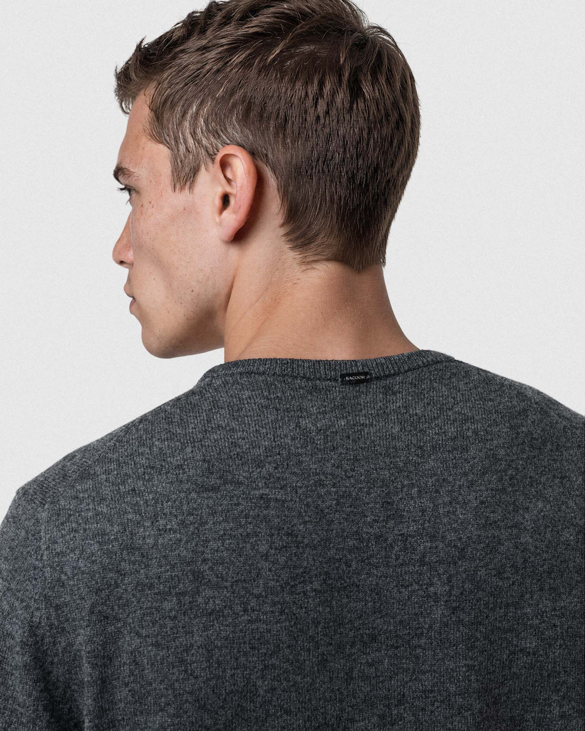 Medium Grey (AI)