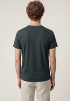 Dark Green (AI)