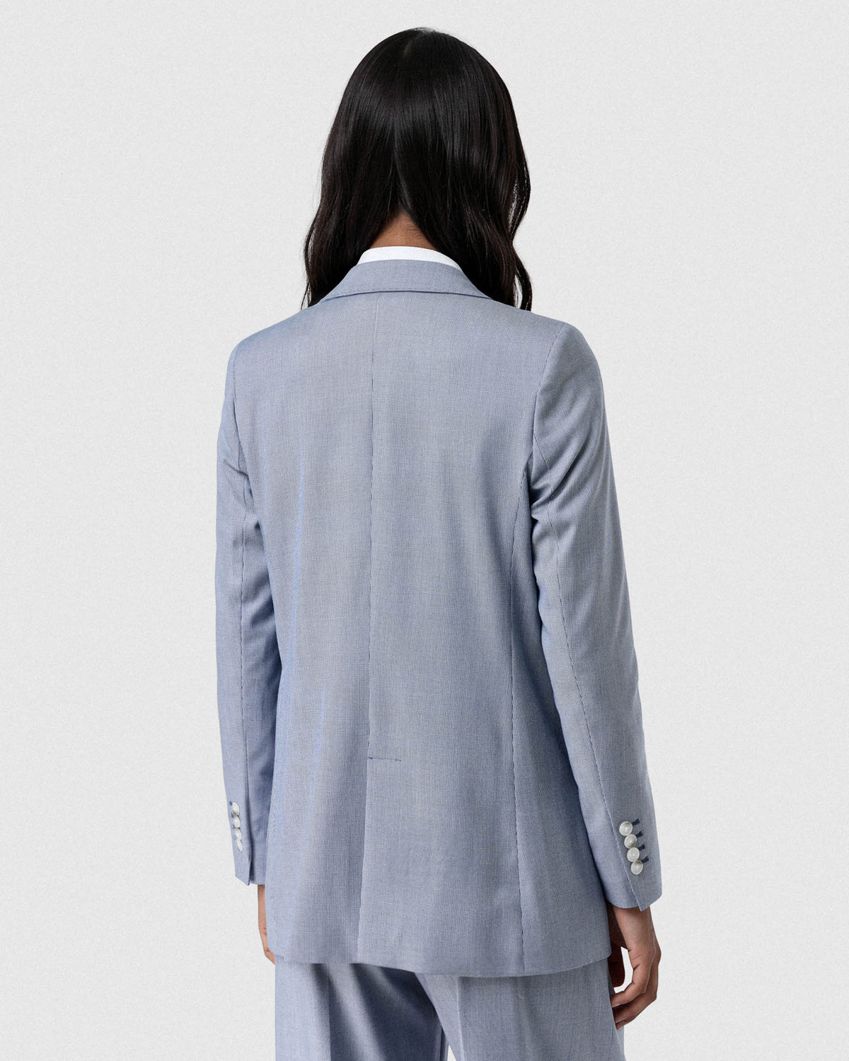 Medium Blue (AI)